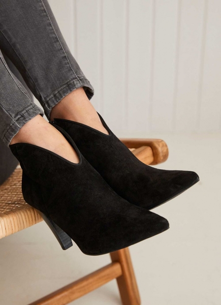 Finny Black Suede Ankle Boots