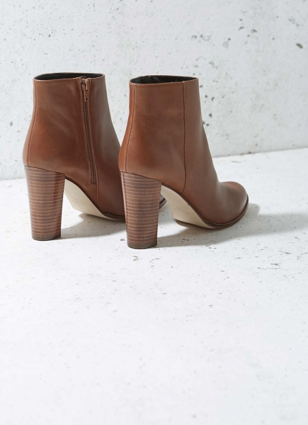 Tanya Tan Leather Ankle Boots